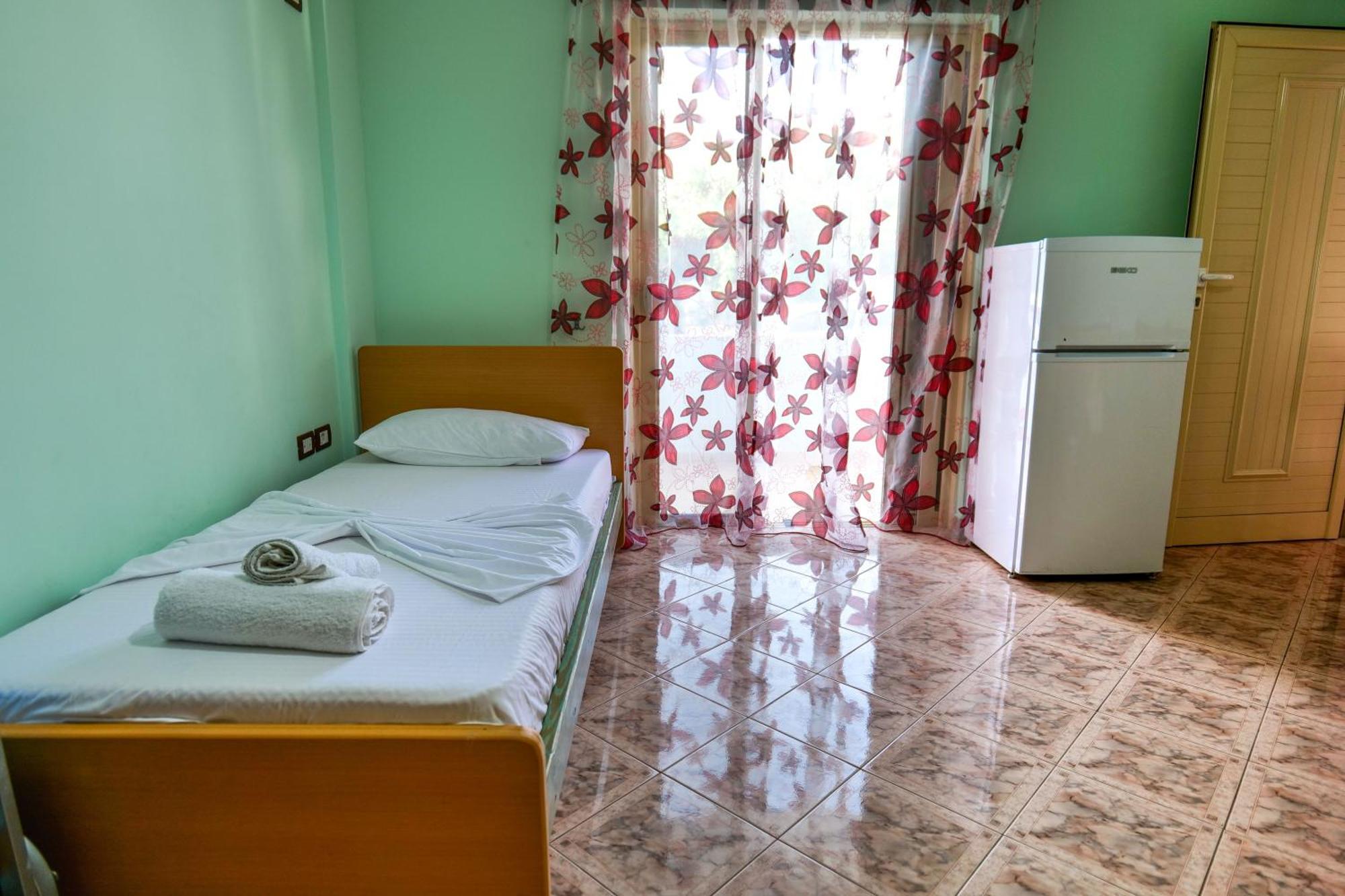 Rei Apartments Саранда Номер фото